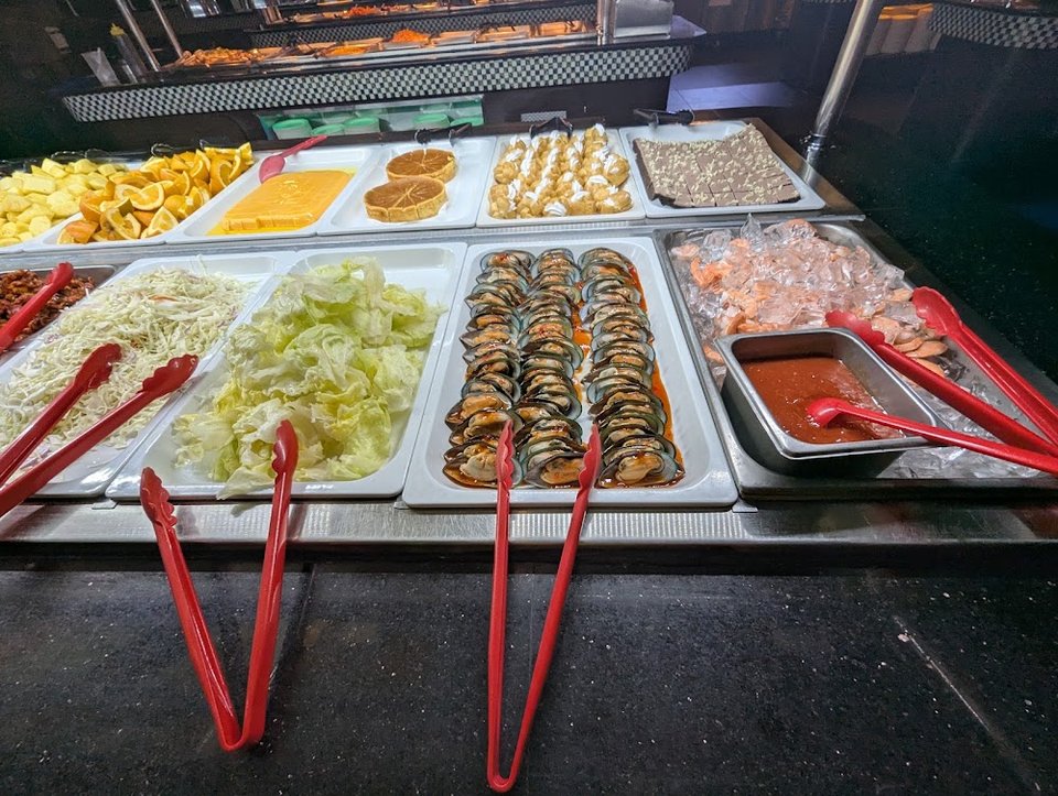 Hot Food Bar Selections