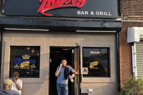 Halsey Bar & Grill
